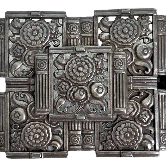 ESCADA Women's Western Metal Floral Buckle Made in Spain VTG Brown Leather Belt - Picture 15 of 16